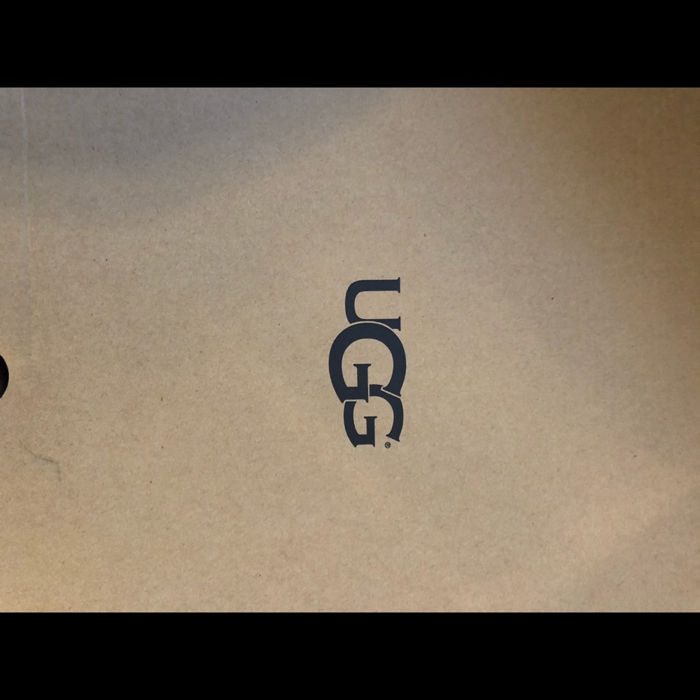 Authentic Leather Ugg Short Boots